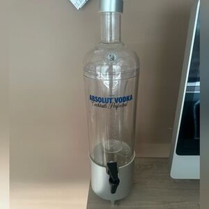 Absolut beverage dispenser